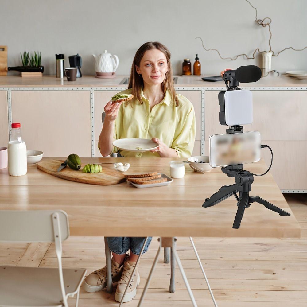 Handheld Tripod LED Fill Light Desktop Stand Set Fill Light Table Tripod for Phone  Selfies