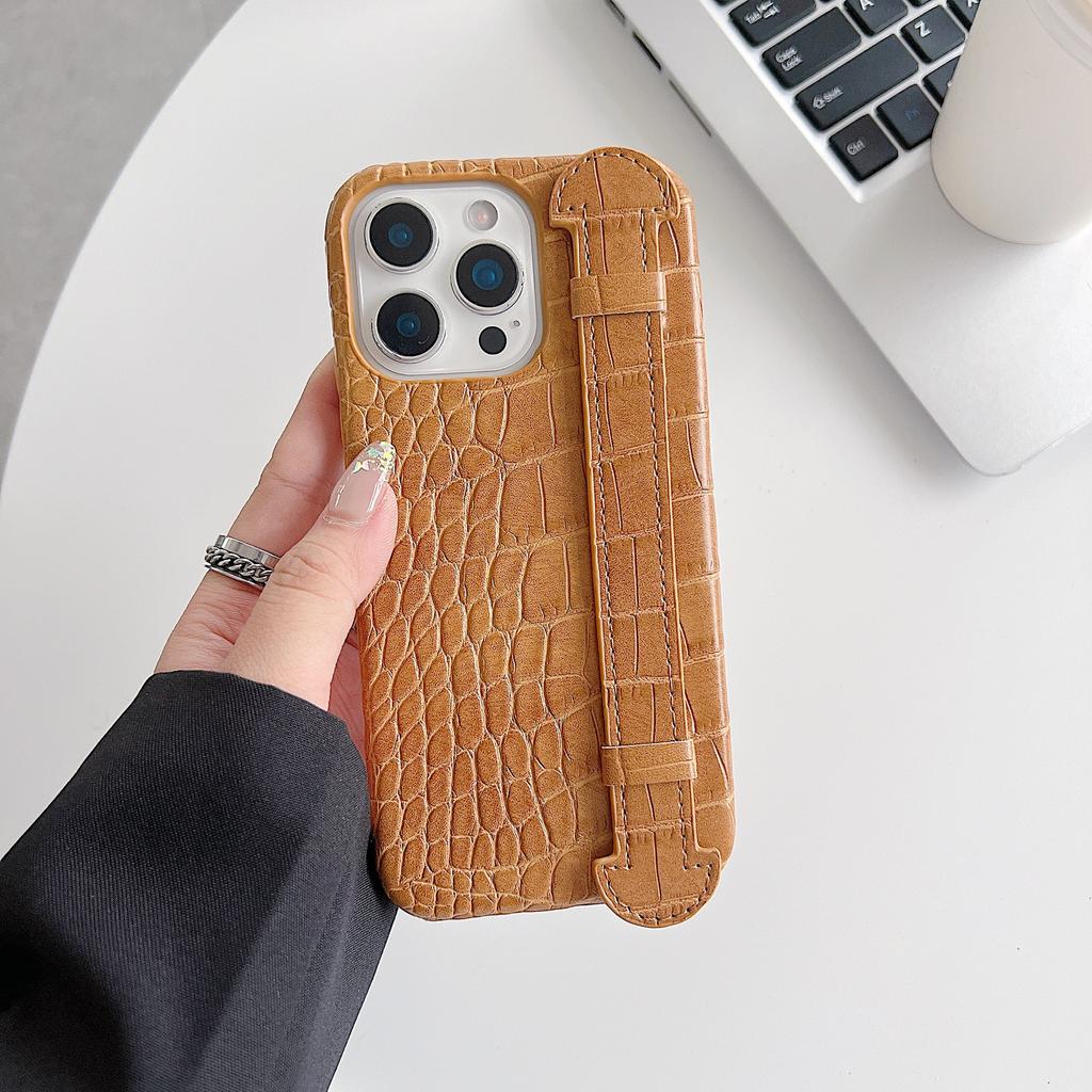 Light Luxury Crocodile Pattern Apple 17 Mobile Phone Case Half Pack 17pro Hard Wristband Support Heat Dissipation 16promax Mobile Phone Case