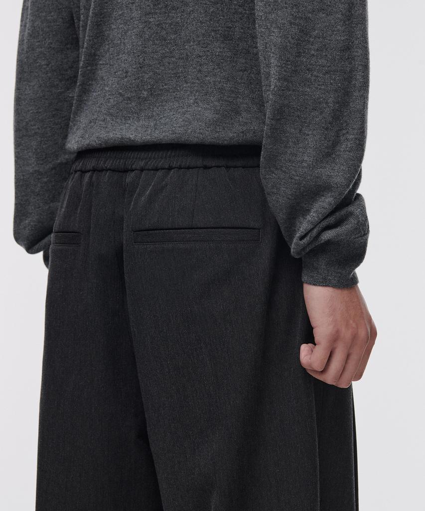 MUSINSA STANDARD One-Pleat Wide Elastic Waist Slacks [Charcoal Gray]