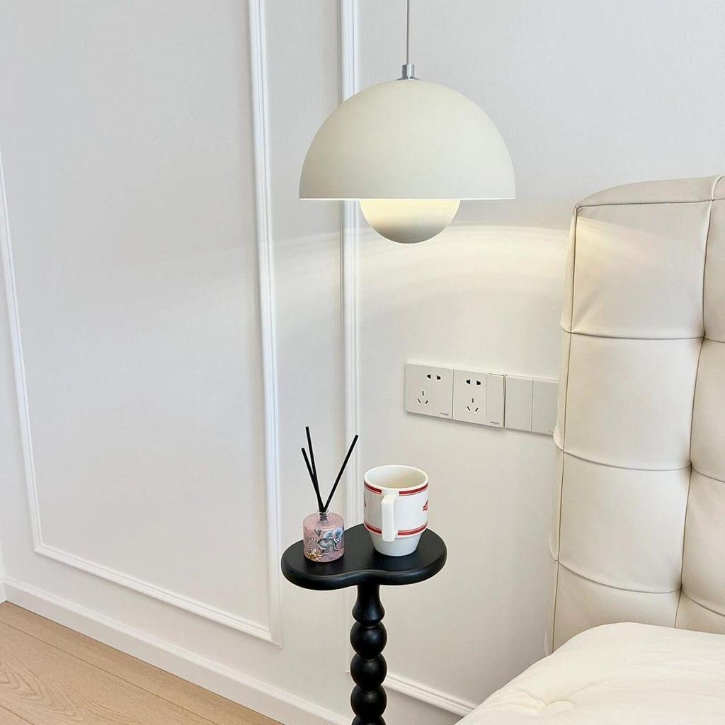 Nordic Minimalist Danish Bud Pendant Lamp for Bar, Restaurant, Bedroom, or Study
