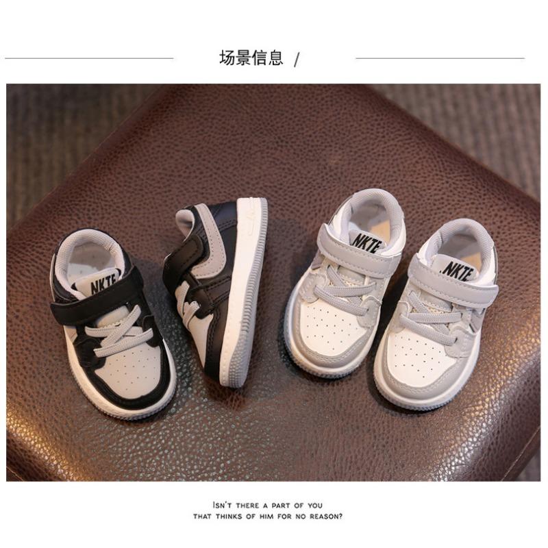 Commerce extérieur Chaussures pour enfants et filles Chaussures de sport Bébé Printemps et automne Garçons Chaussures montantes type skate 1-6 ans Printemps et automne Nouveaux modèles