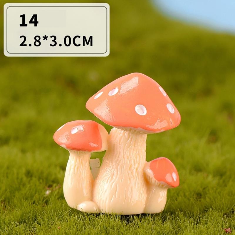 Miniature Resin Mushroom Figurine Decorative Mini Sculpture for Home Garden Yard Lawn Decoration Accessories