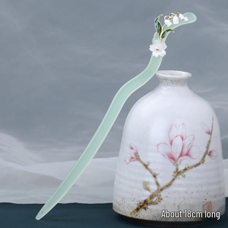 Exquisite Vintage-Inspired Tassel Hairpin for Women - Elegant Hanfu Cheongsam Style Headdress