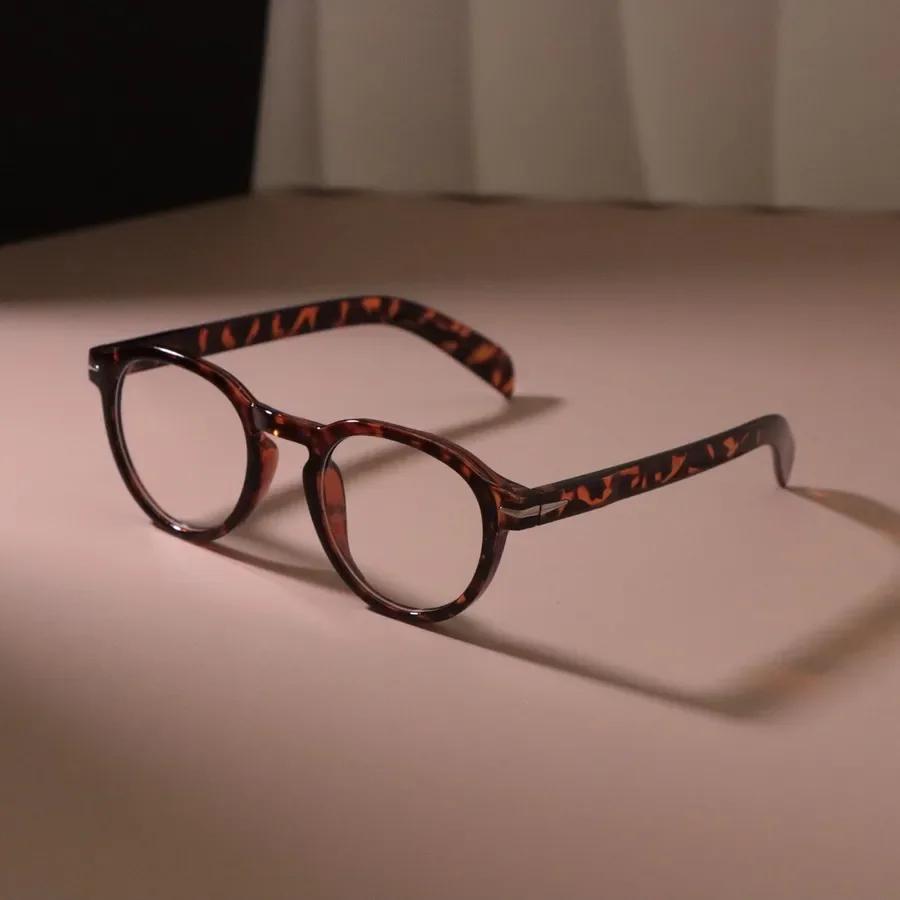 Casual Round Women Men Glasses Luxury Brand Designer Transparent Clear Optical Eyeglasses Fashion Frames Oculos