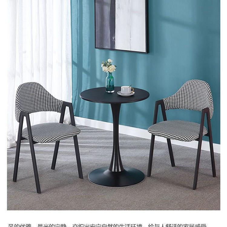 European Simple Round Dining Table for Home, Balcony, or Coffee Shop
