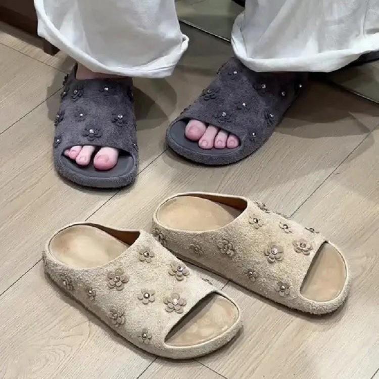 Thick bottom round head Birkenstock drag fish mouth open-toed cool slippers one pedal heavy industry rivets flower slippers