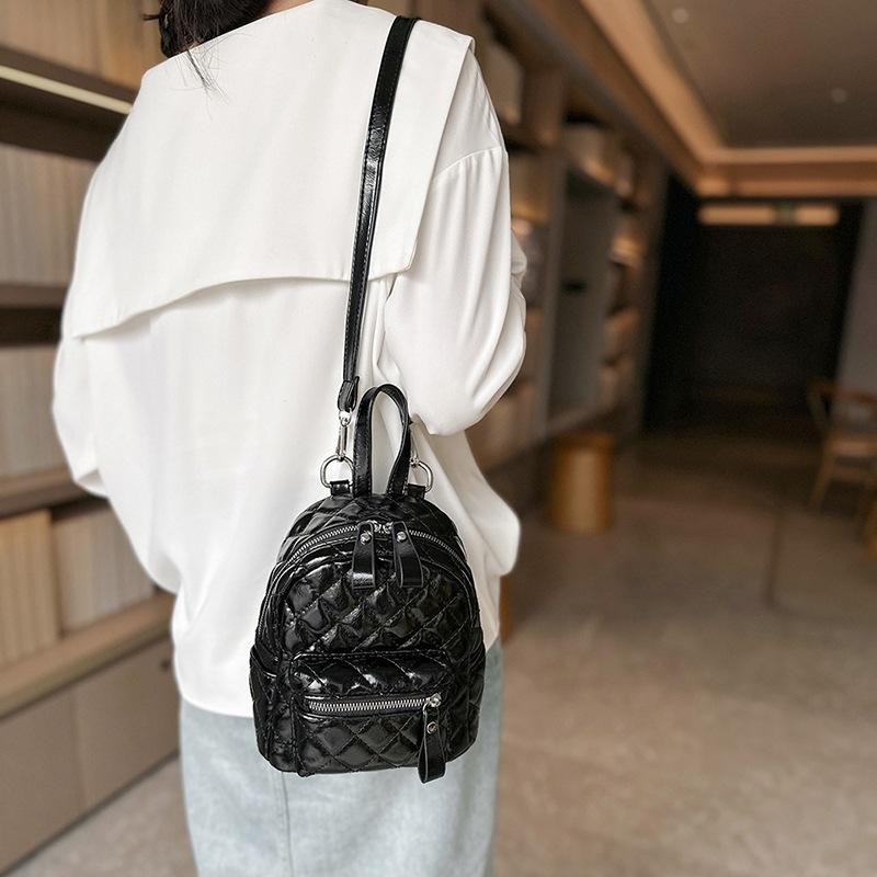 Women's Backpack New Trendy Korean Version Fashion Diamond Simple Temperament Backpack Commuting Fashion Backpack Women