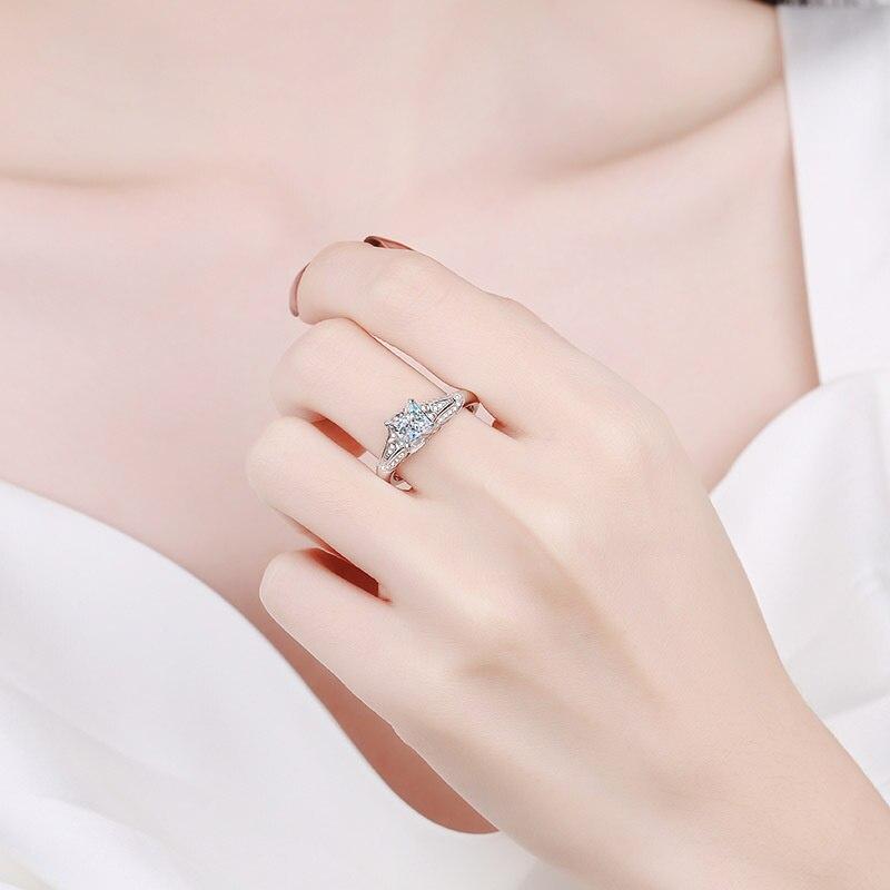 Bague Ringen Passed Diamond Test Princess Square 1/2ct Moissanite Ring Pt950 Luxury Cut Women Romantic Wedding Anniversary Gift