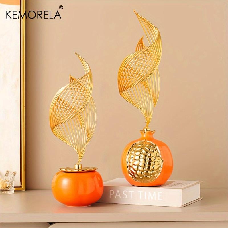 Ceramic Statue Nordic Creative Light Luxury Living Room Decoration Sculptures and Figurines Office Desk Accessories Room Decor