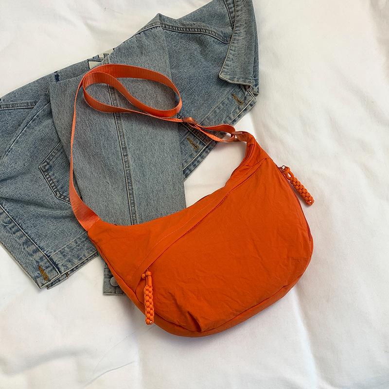 Simple and Large-capacity Shoulder Bag Japanese Niche Fashion Girls Class Messenger Bag Beautiful Commuter Tote Bag