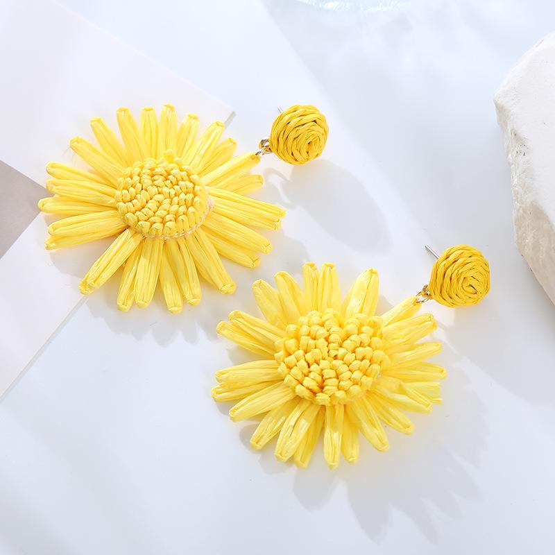 Fashionable Earrings Woven Chrysanthemum Earrings Feminine Temperament Fresh Personality Sunflower Earrings