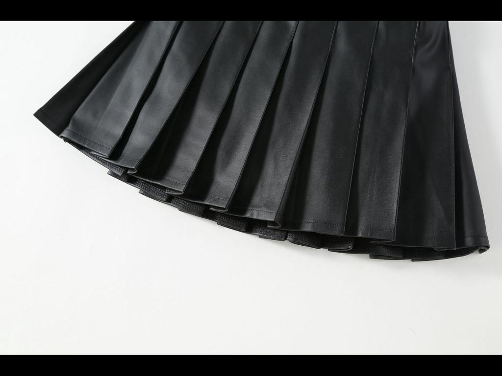 Mädchen-A-Linien-Rock aus schwarzem, plissiertem PU-Leder mit hoher Taille für Herbst und Winter