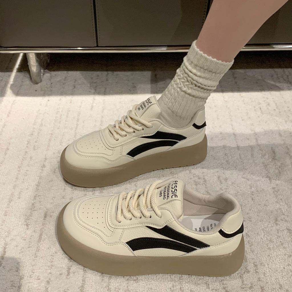 Simple retro platform ins German training shoes women's 2025 new spring explosion lightweight student American casual board shoes