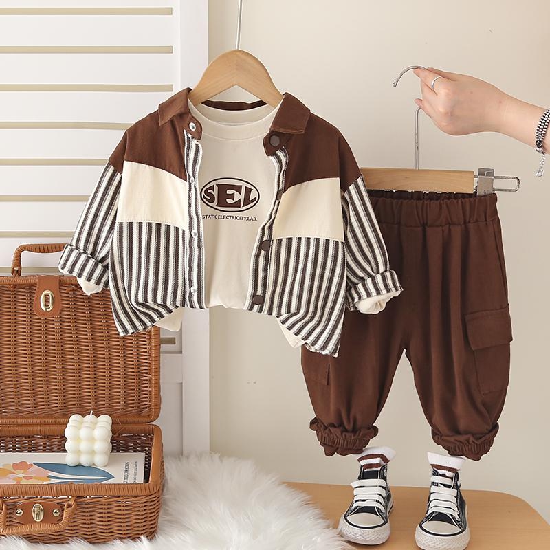 

0-5-year-old boys long sleeved 3-piece set, Children s fashionable striped jacket+letter printed T-shirt+casual pants set S коричневый