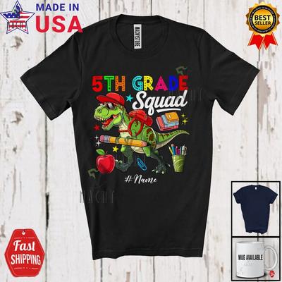 Benutzerdefinigter Name 5. Klasse Truppe Erster Schultag Schüler Lehrer T-Rex T-Shirt