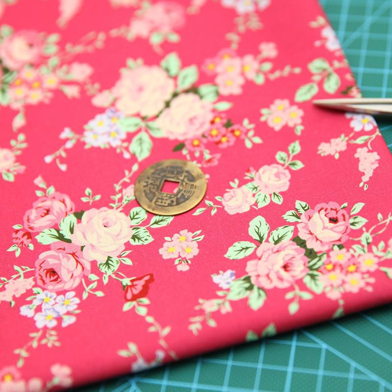 Schlichtes blaues Sticktuch aus Baumwolle und Leinen für DIY und handgefertigtes Patchwork