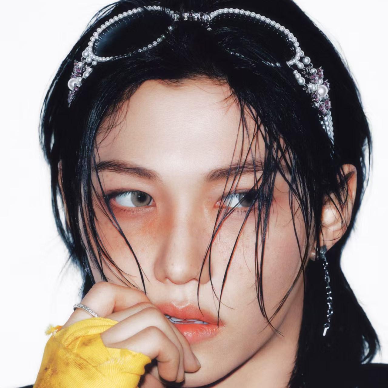 

(ПРЕДВАРИТЕЛЬНЫЙ ЗАКАЗ)STRAY KIDS - [КАРМА] 4-й альбом АККОРДЕОН Felix