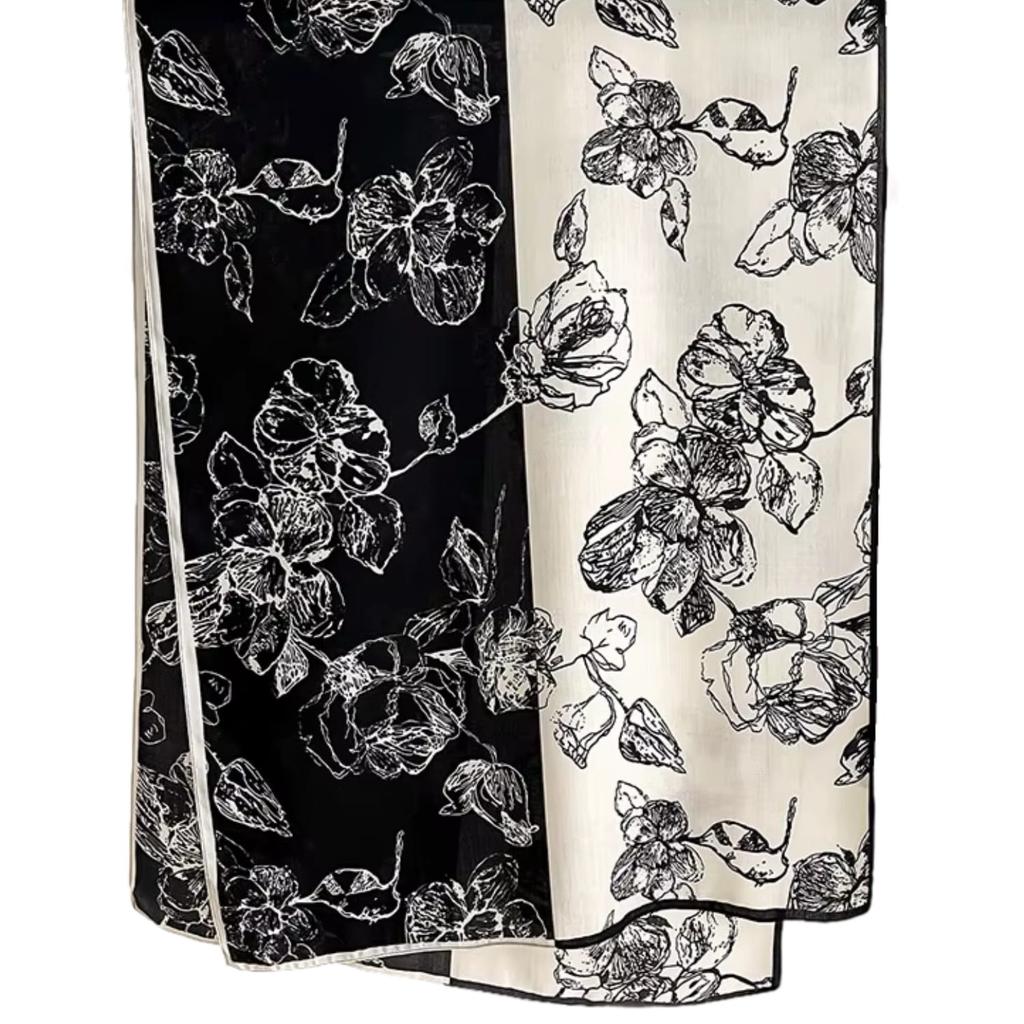 Black and Ecru Scarf with Floral Pattern - 100% Viscose, 178X66