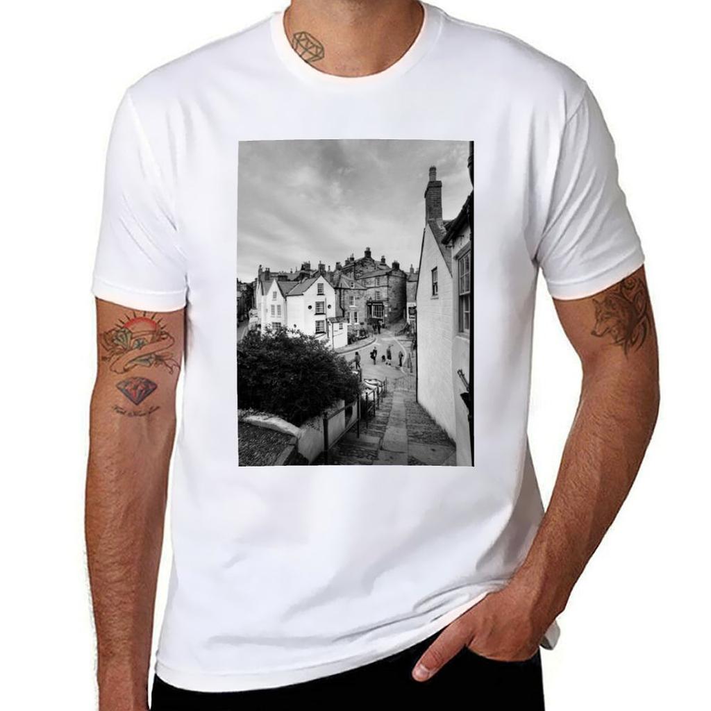 Robin Hoods Bay TShirt Basic Lightweight Short Sleeve Tee