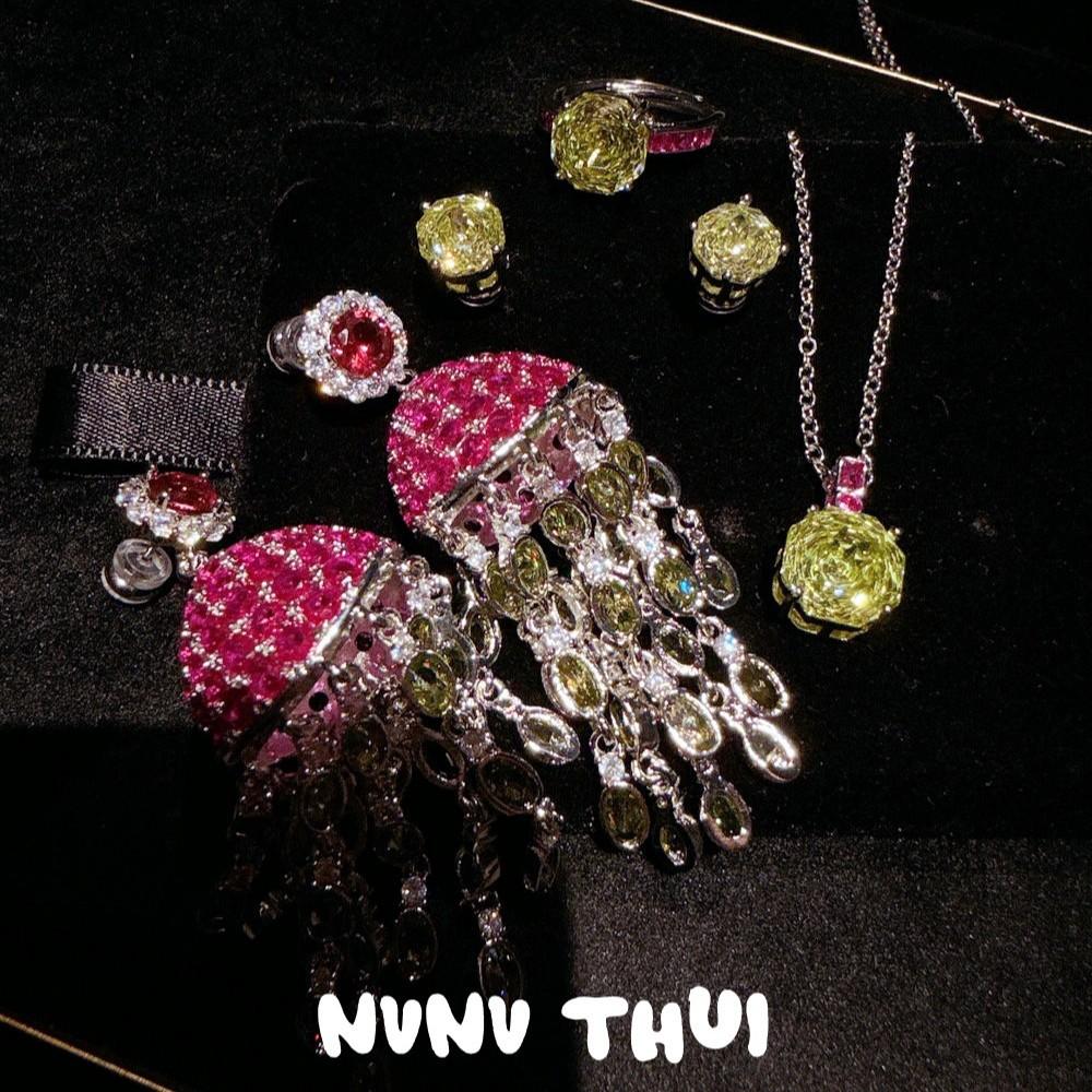 Jewelry Concubine Rose Pink Jellyfish Gemstone Fringed Earrings Banquet Haute Couture Olive Green Ice Flower Cut Zircon Necklace Set