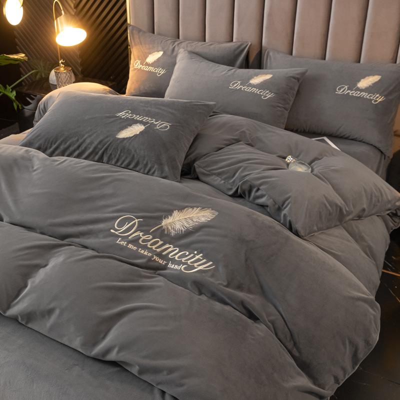 Thickened Milk Fleece Four-Piece Set, Coral Double-Sided Fleece Embroidered Crystal Fleece Quilt Cover, Bed Sheet, Bed Hat Three-Piece Set
