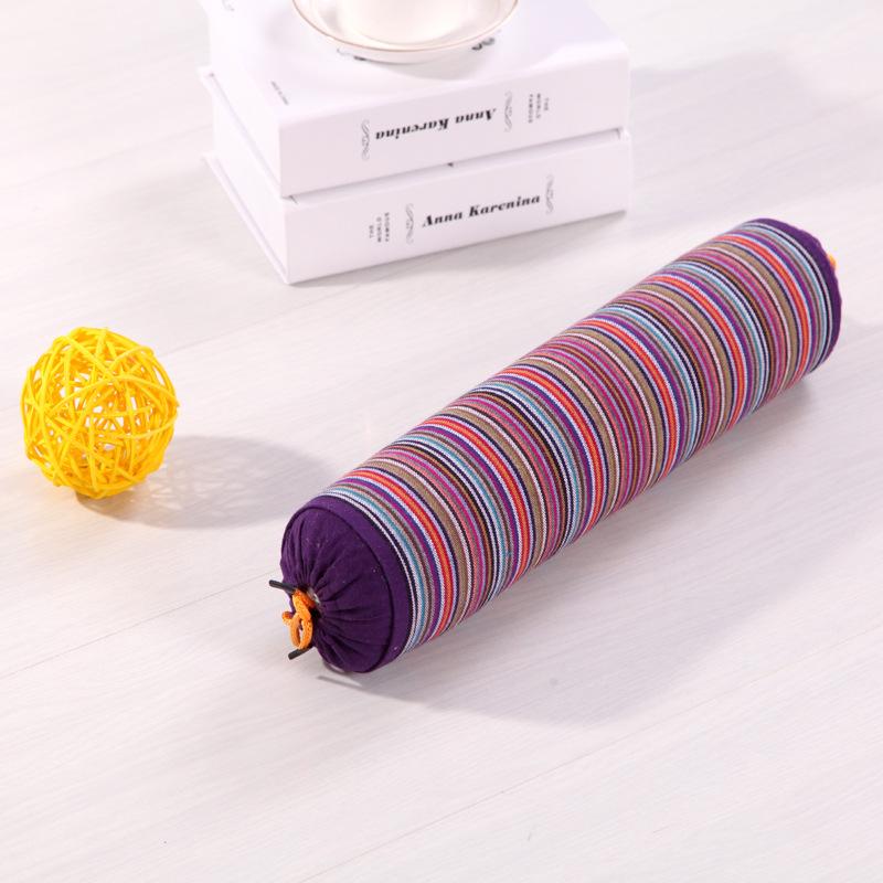 1 Stück Buchweizenschalen gefüllte Kissen, Nackenkissen und Büro-Nickerchenkissen helfen, Schulter- und Nackenschmerzen zu lindern.