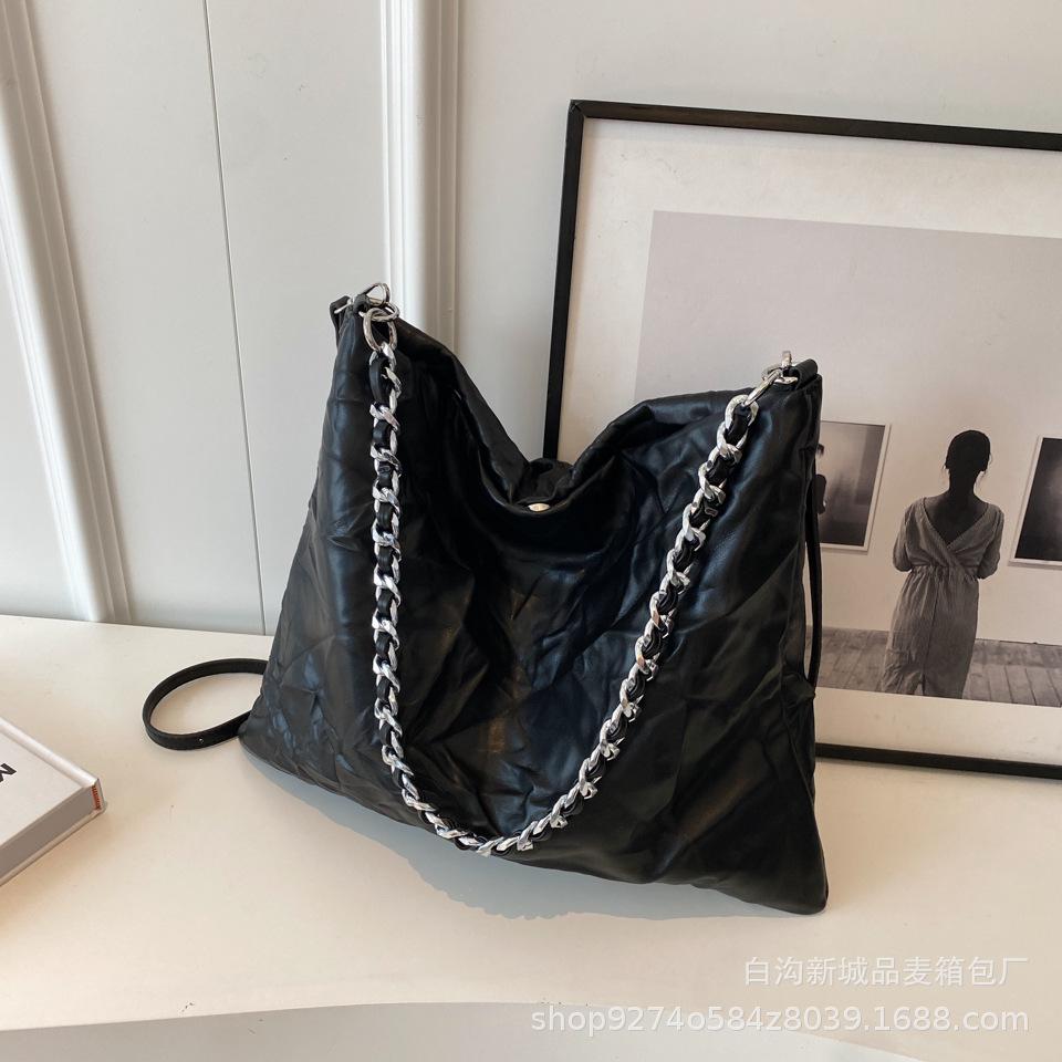 2025 New Shoulder Chain Handbag Solid Color Messenger Big Bag Large Capacity Fashion Trendy Women's Bag Autumn New