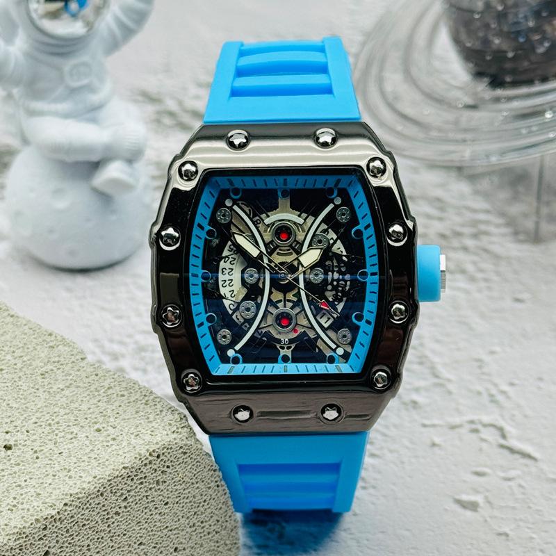 Мужские часы JYL Крутые Водонепроницаемые Бочкообразные Силиконовый Ремешок Blue карибского бассейна зеленый