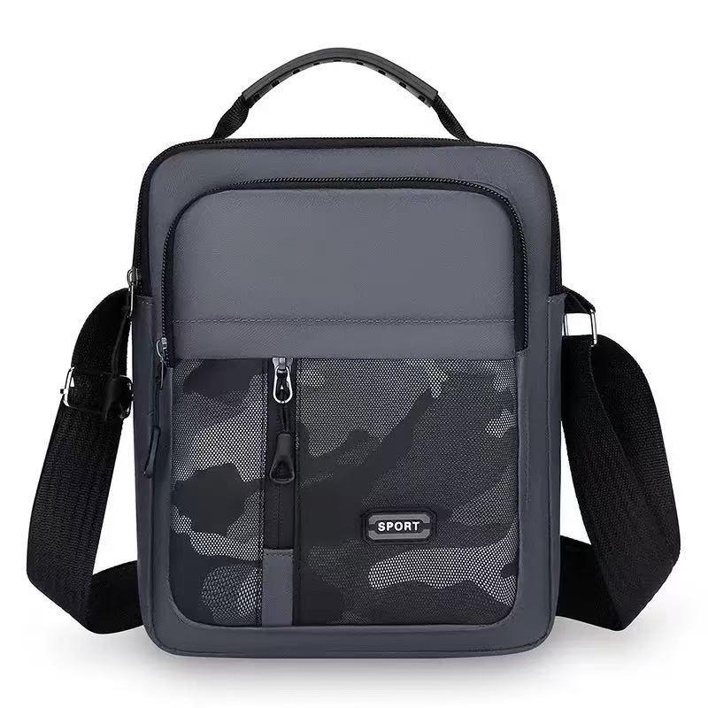 Borsa a tracolla mimetica da uomo