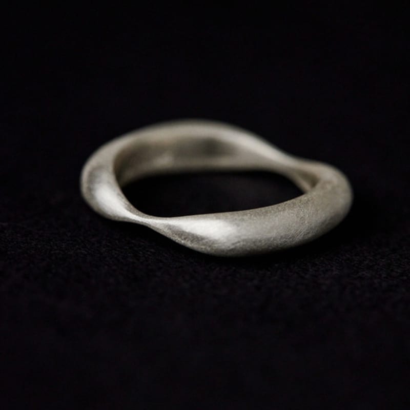 Onill 05-01 Embrace (Ring)