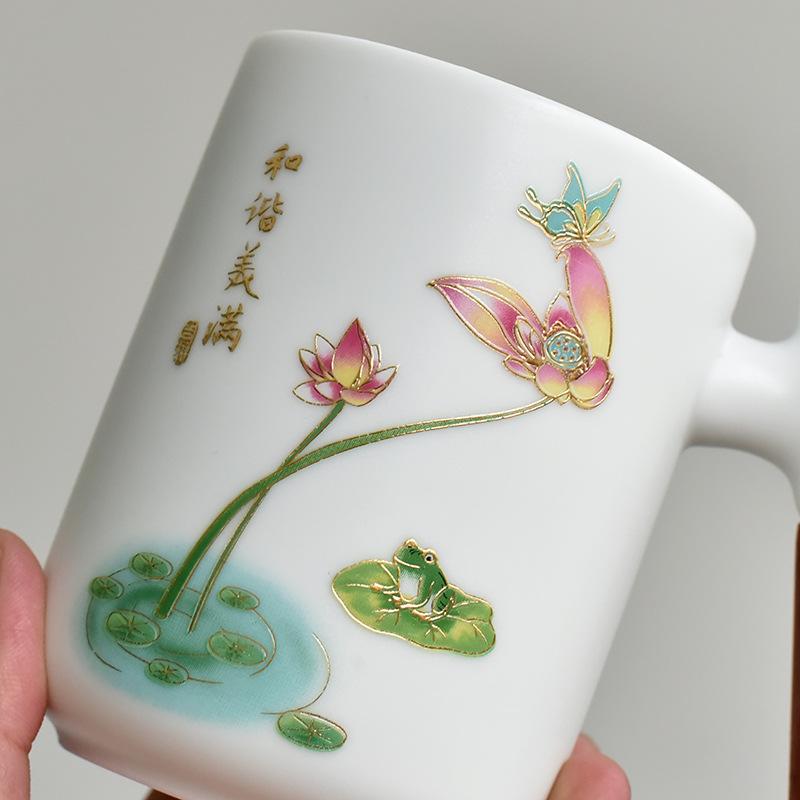 White Porcelain Tea Cup With Lid Office Tea Separation Teacup With Filter Cup Lettering Customized Gift Box