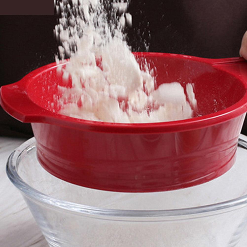 1Pcs Small Handheld Flour Strainer Red White Fine Mesh Rust Resistant Lightweight for Baking Bread Pizza Dough Cake Filter