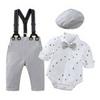 Completo formale per ragazzo in stile britannico: Completo due pezzi: Camicia con papillon, Bretelle e Pantaloni lunghi.