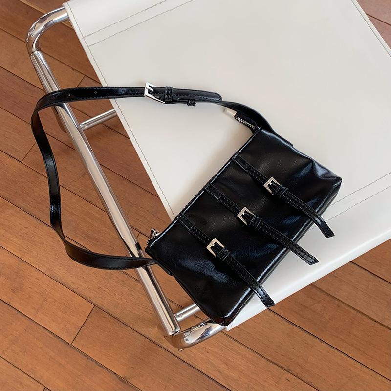 

Корейская Ins Niche Design Новая женская сумка Персонализированная поясная декоративная сумка на одно плечо для подмышки Горячая девушка Повседневная сумка через плечо