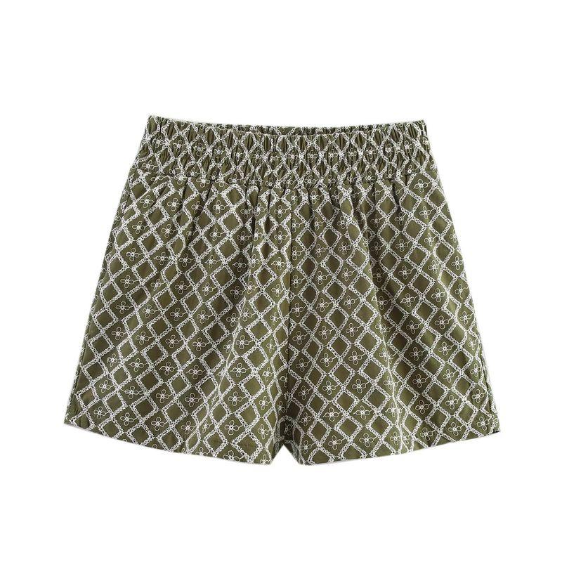 Kaslead New Women clothes Western Style Fashion Hollow Embroidery Casual Shorts 8073186