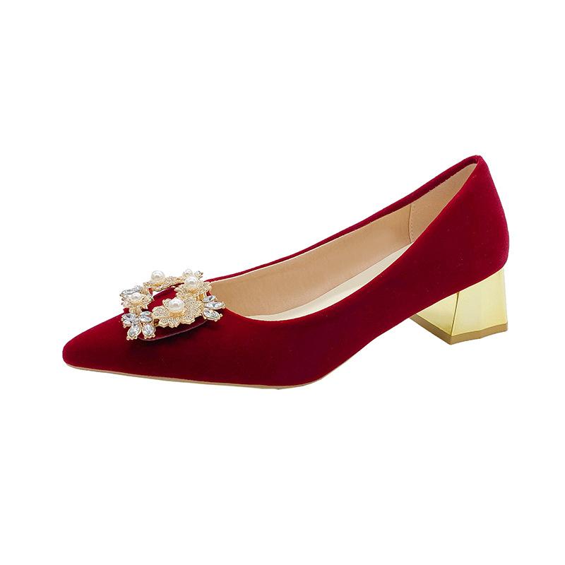 Korean version of niche thick heel wedding shoes bride shoes Xiuhe wedding dress 2024 new models are not tired feet Chinese wedding high heels