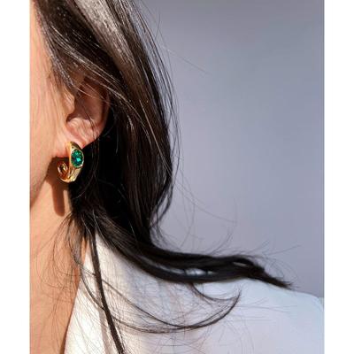 Brass Gold-Plated Retro Light Luxury C-Shaped Heavy Earrings Female Emerald Zircon Earrings 925 Silver Needle 301