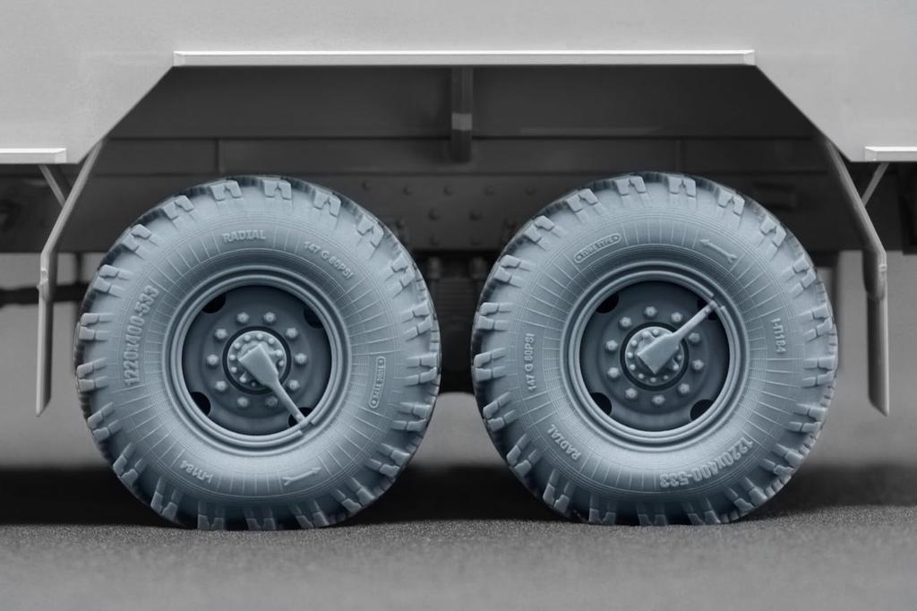 Truck Wheel Set Plastic Model Parts SCXWM35008S Scale-X 1/35 KAMAZ-4310 Weight-Deforming (7 Pieces) (for ICM) (Military Vehicle)