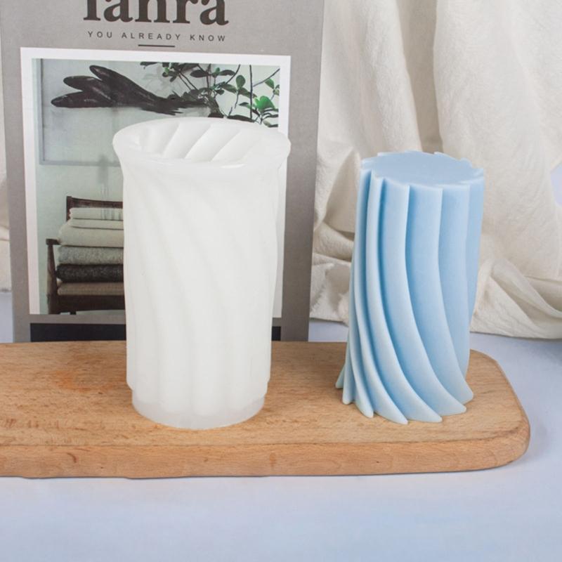 3D Geometric Cylindrical Silicone Candle Mold Handmade DIY Aromatherapy Candle Wax Clay Craft for Home Wedding Dinner