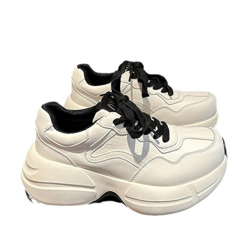 Leather Platform Dad Shoes Women's Autumn and Winter New Retro Versatile Light Feet Small Casual Sports White Shoes