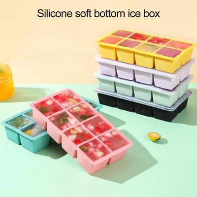 Stampo per cubetti di ghiaccio Vassoio per produzione di ghiaccio in silicone da 6/8 griglie Stampo per cubetti quadrati grandi a rilascio facile per la cucina domestica