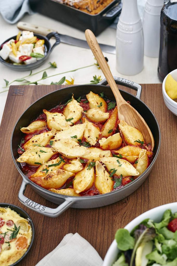 Staub Handle Frying Gray Cast IH Compatible Japanese Double Handle Frying Pan "Double Pan, 26cm" Skillet, Metal, Enamel, [Authorized Product]