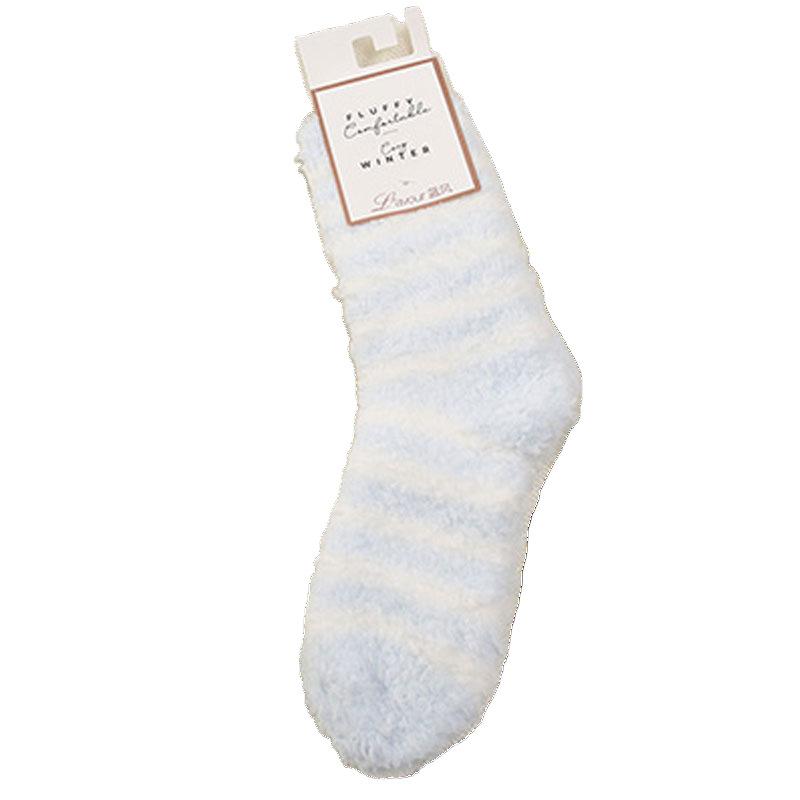 Women's Winter Sleep Socks with Fleece Lining - Thickened Coral Fleece, Plus Size, Loose Fit, Plush Fleece for Sleeping