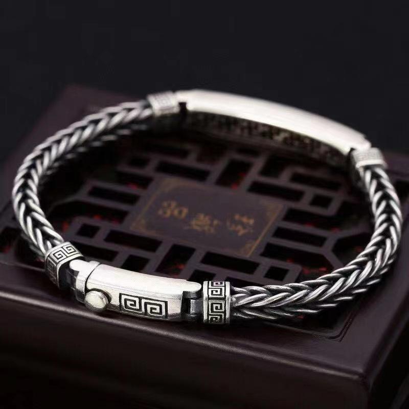 2026 Retro Fashion Back Pattern Latch Men s Bracelet Personality Creative Single Men Do Old Trend Foxtail Weaving 18CM