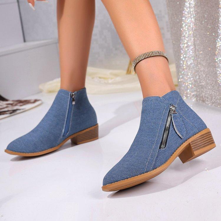 Independent Station European Beautiful Women's Boots Foreign Trade Short Boots Side Zipper Square Heel Pointed Women Large Size Martin Boots Spot