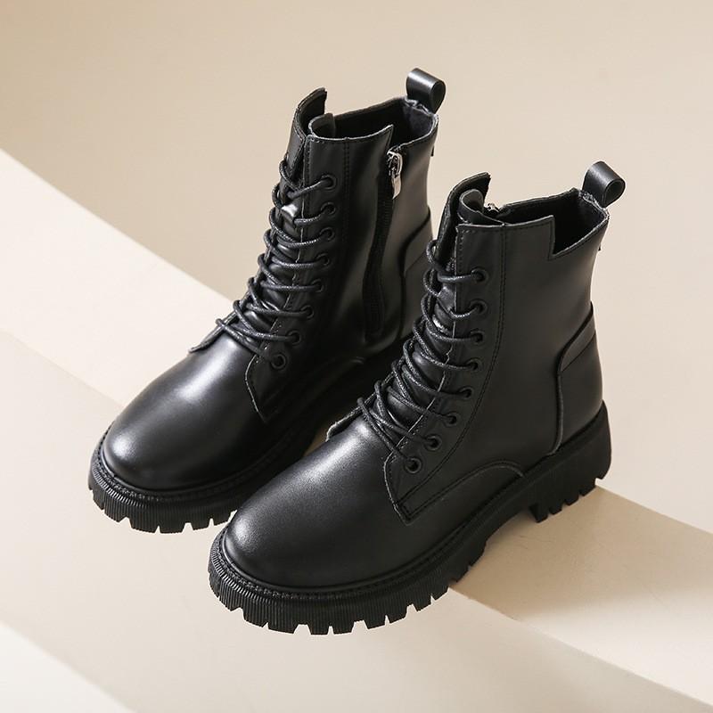 

Женские теплые полусапожки в стиле ретро с мягкой подошвой 40 чёрный