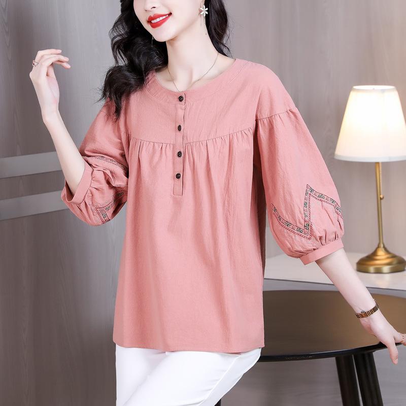 Summer New Five-point Short-sleeved Shirt Loose Embroidery and Thin Middle-aged Mother Casual Pullover Shirt