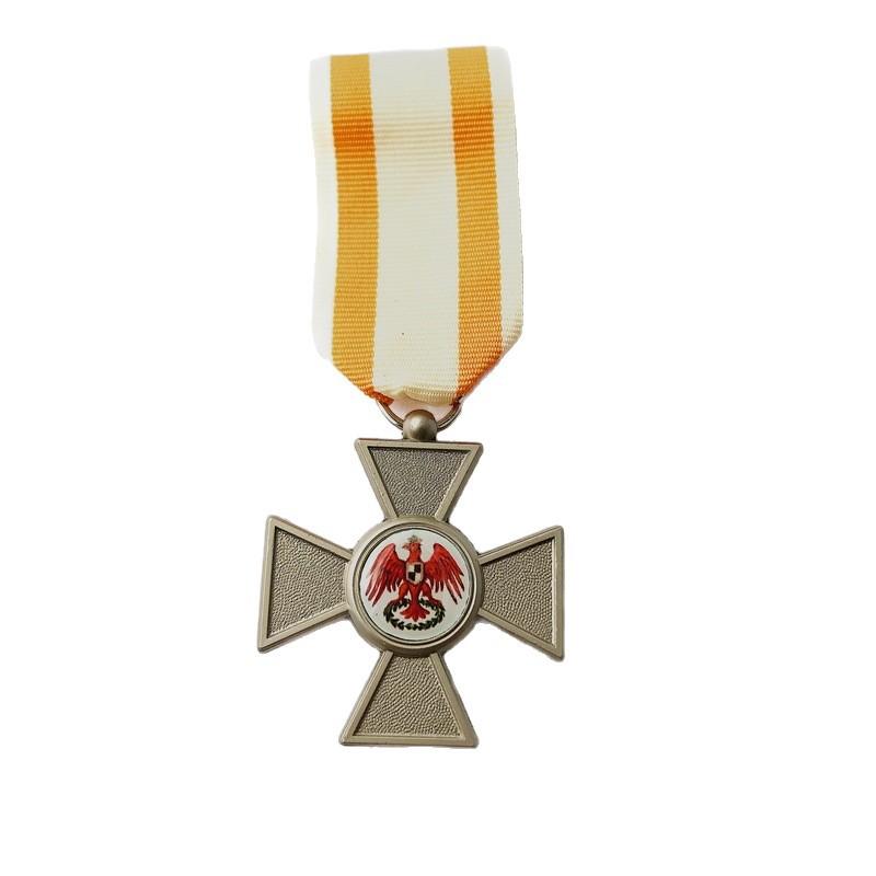 Odznaka Krzyża Niemieckiego, Medal Orła Czerwonego IV klasy, Zagraniczny Medal Pamiątkowy, Akcesoria Wojenne, Medal Związku Radzieckiego, Prezent świąteczny, Wypełniacze do pończoch