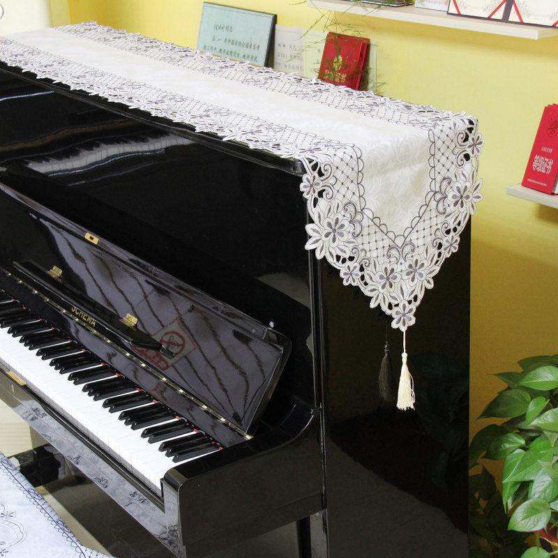 

Чехлы для пианино Вышитая кисточка Настольная дорожка Пылезащитный Шкаф для телевизора Чехол для клавиатуры электронных пианино Европейский стиль Домашнее украшение 40x218cm