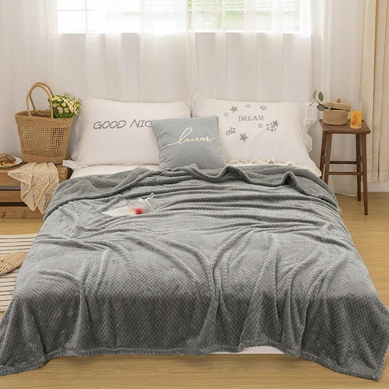 Winter Throw Blanket for Bed Fluffy Plaid Blankets on The Sofa Solid Color Bedspreads Decorative King Size Coral Fleece Blankets